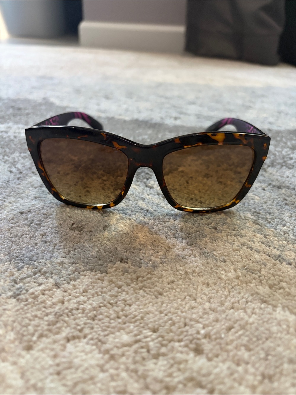 Betsy Johnson Tortoise Cat-Eye Women’s Sunglasses - Brown Lenses